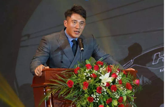 包含连胜守护者：继续保持出色状态风生水起的词条